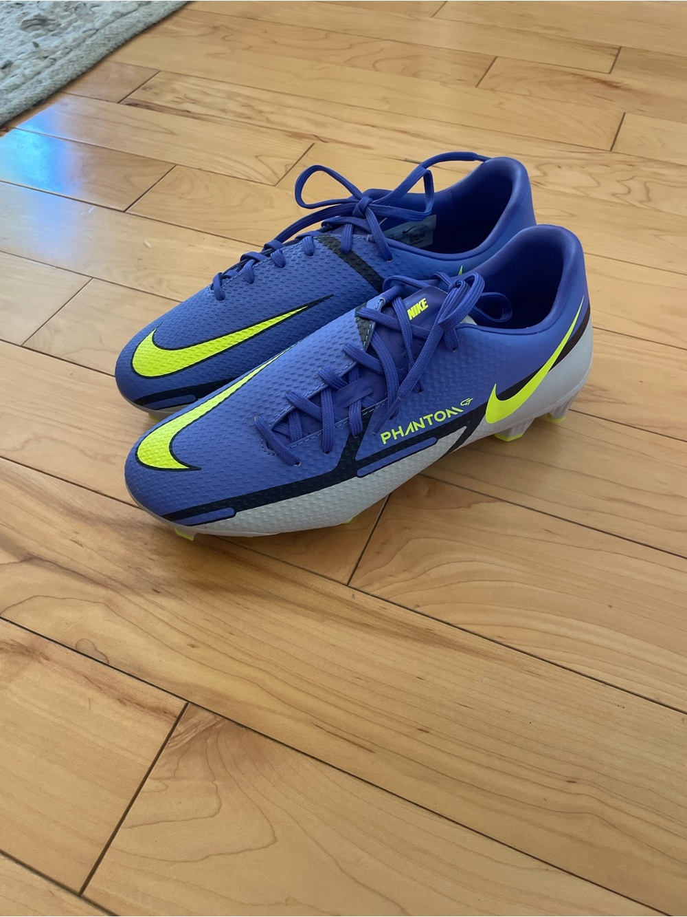 NEW - Nike Phantom GT Soccer Cleats - Purple/Blue & Grey with Neon Yellow Accent